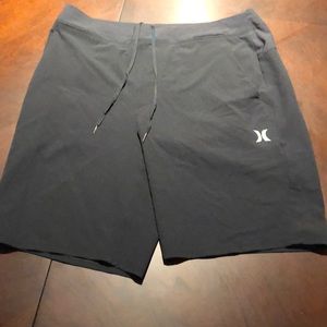 Hurley hybrid training shorts size small